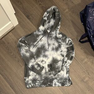 Lulu lemon men’s Gray Tie-Dye Hoodie